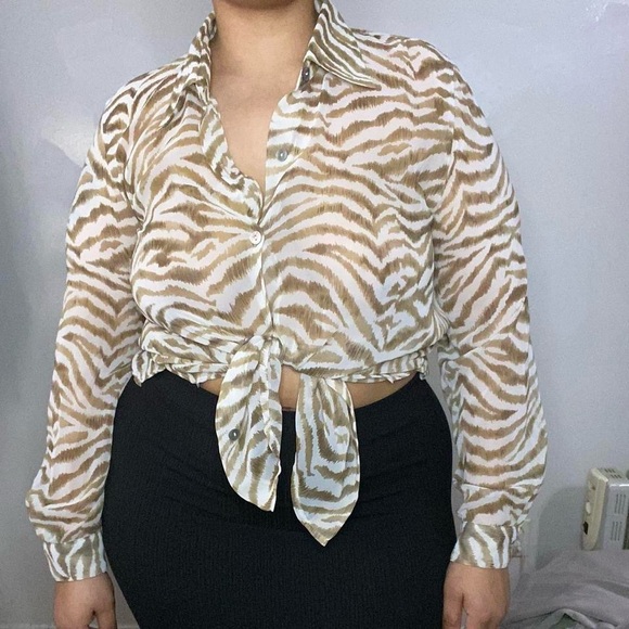 Jordan Beige and White Zebra Print Shirt - Picture 4 of 8
